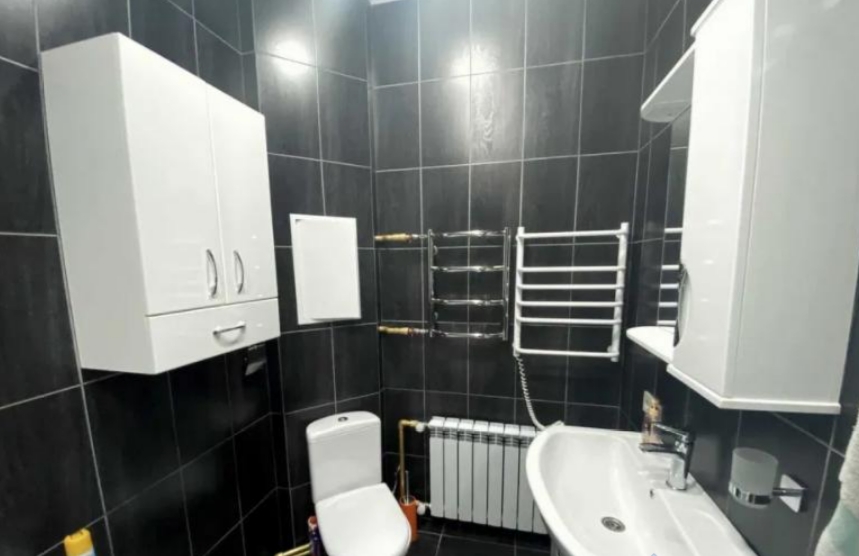 продажа двухкомнатной квартиры номер A-173582 в Приморском районе, фото номер 9